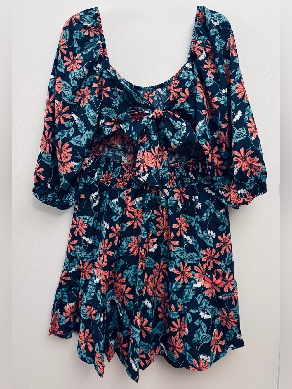 Umgee NWT Navy Floral Peekaboo Back Bow Boho Mini Dress M - Picture 6 of 12